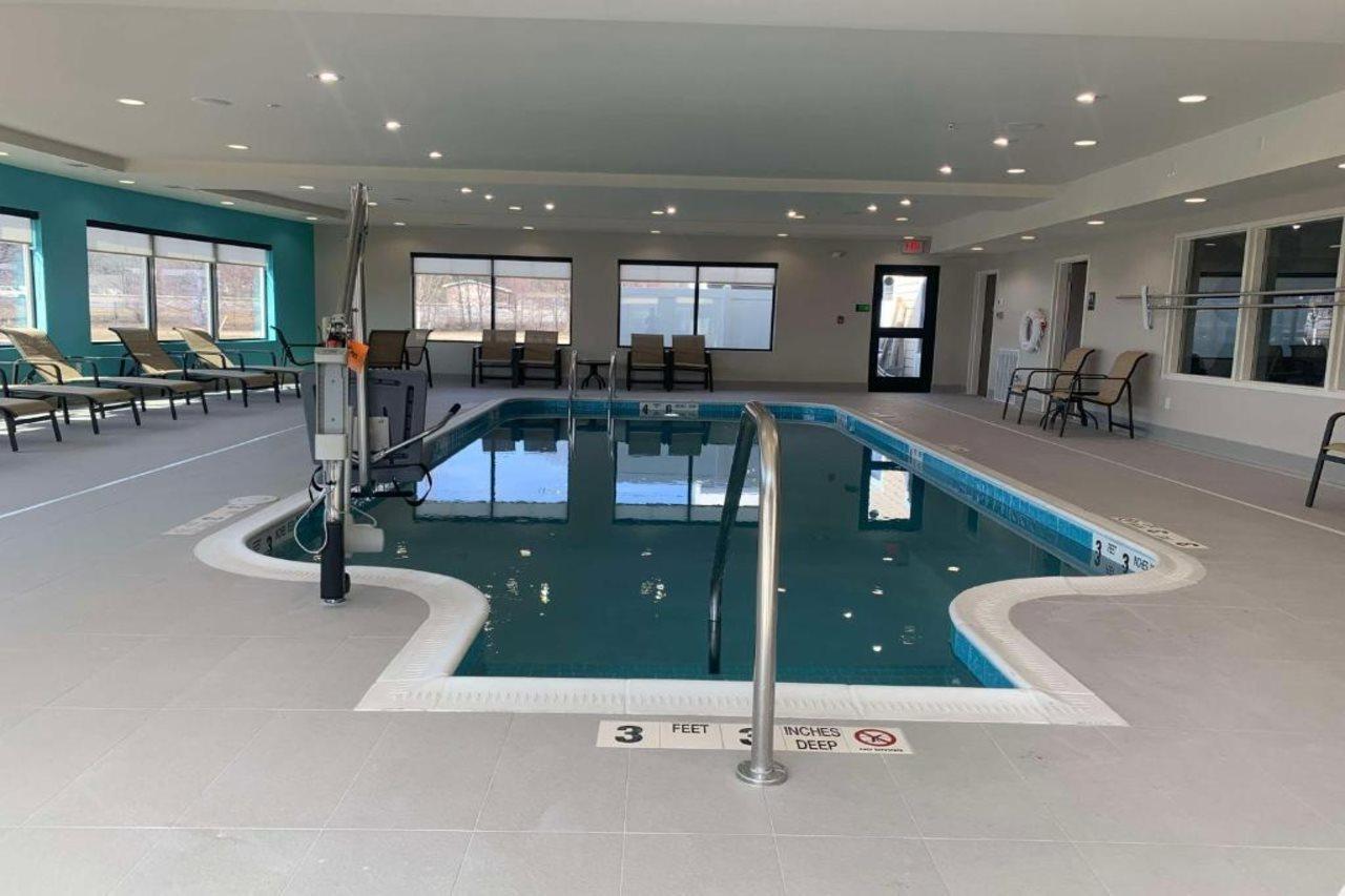 Best Western Plus Horseheads Inn & Suites Esterno foto